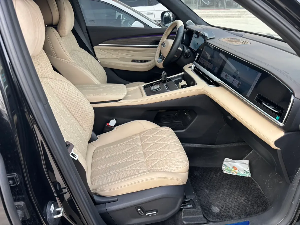 2025 Geely Monjaro 2.0T 238HP L4 8AT,autocango,china used car exporter,china ev exporter,chinese used car exporter,chinese used ev exporter