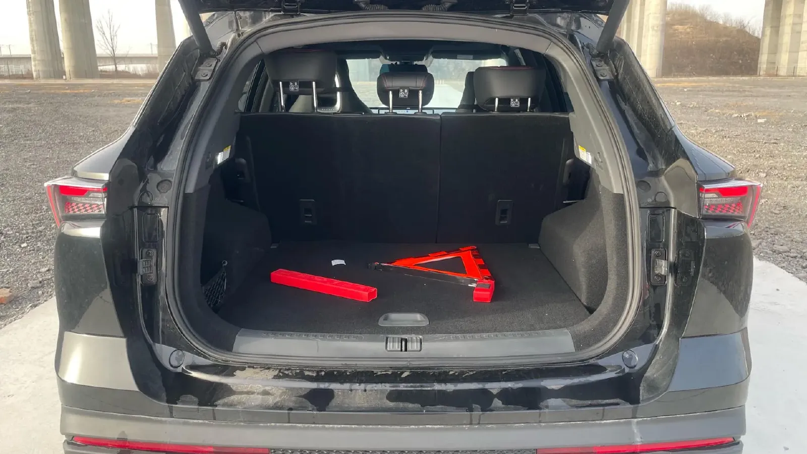 2023 Jetour DASHING 1.6T 197HP L4 7DCT,autocango,china used car exporter,china ev exporter,chinese used car exporter,chinese used ev exporter