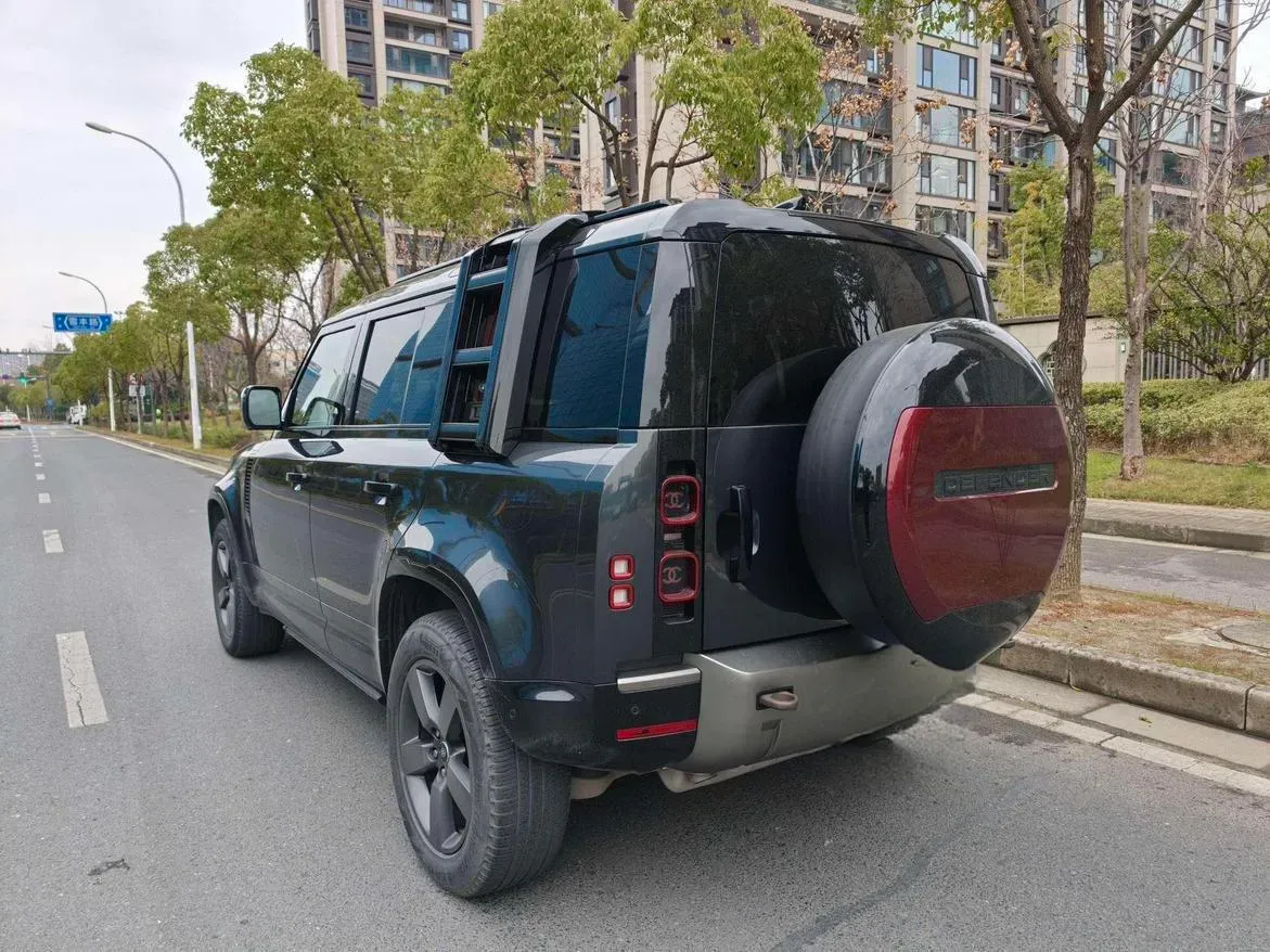 2023 Land Rover Defender 3.0T 400HP L6 8AT,autocango,china used car exporter,china ev exporter,chinese used car exporter,chinese used ev exporter