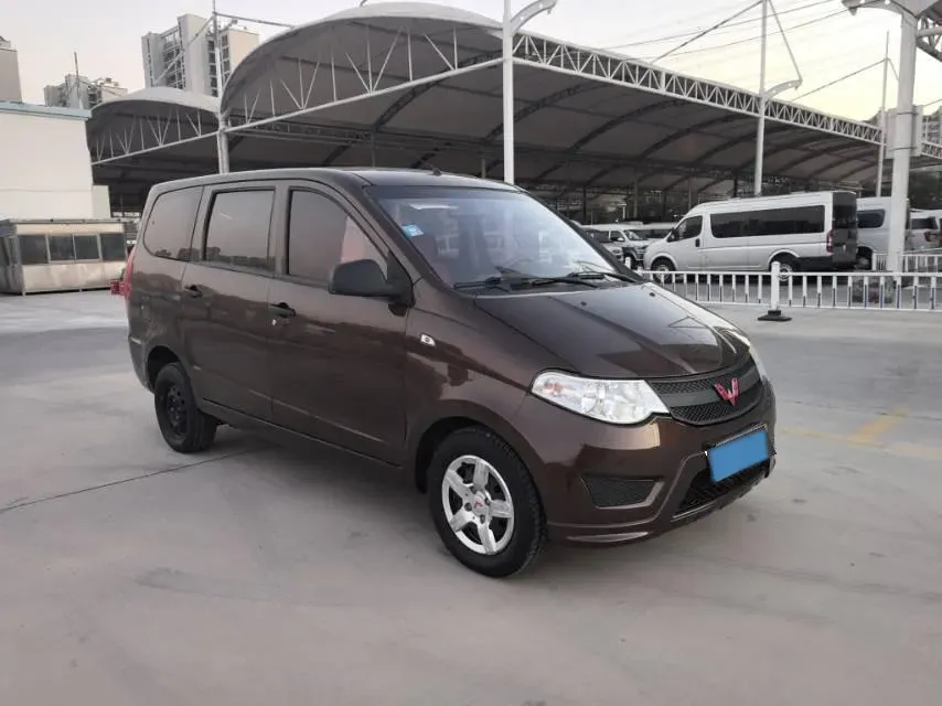 2015 WuLing HongGuang 1.5L 112HP L4 5MT,autocango,china used car exporter,china ev exporter,chinese used car exporter,chinese used ev exporter