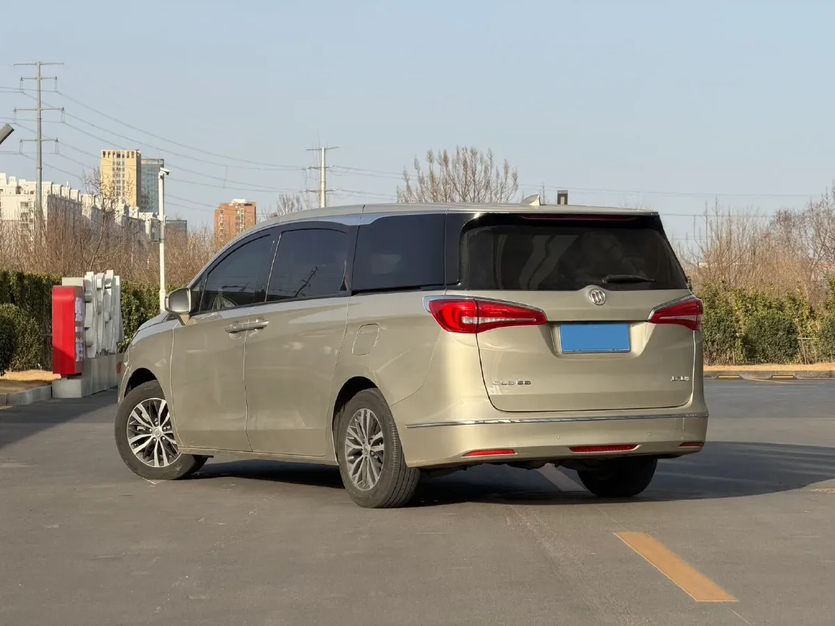 2018 Buick GL8 2.0T 260HP L4 6AT,autocango,china used car exporter,china ev exporter,chinese used car exporter,chinese used ev exporter