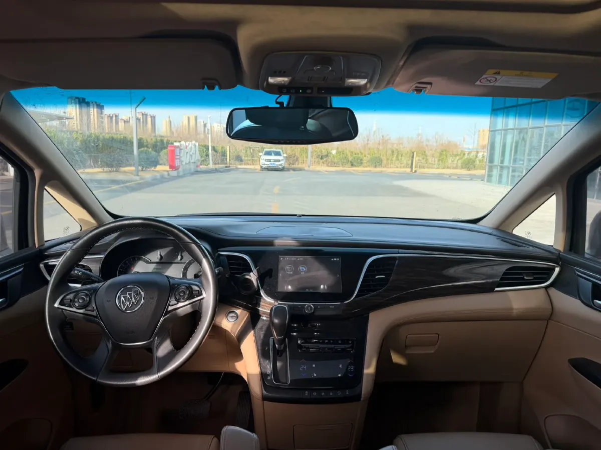 2018 Buick GL8 2.0T 260HP L4 6AT,autocango,china used car exporter,china ev exporter,chinese used car exporter,chinese used ev exporter