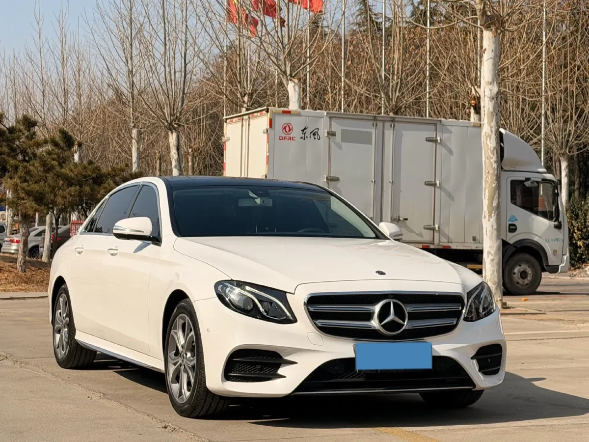 2020 Mercedes-Benz E Class 2.0T 258HP L4 9AT,autocango,china used car exporter,china ev exporter,chinese used car exporter,chinese used ev exporter
