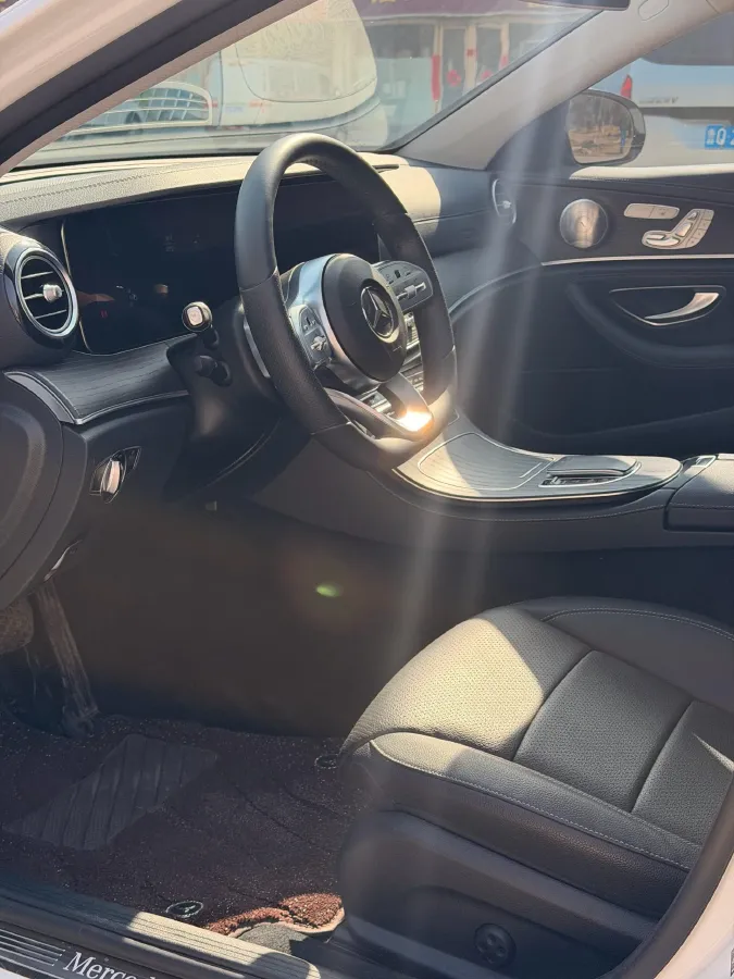 2020 Mercedes-Benz E Class 2.0T 258HP L4 9AT,autocango,china used car exporter,china ev exporter,chinese used car exporter,chinese used ev exporter