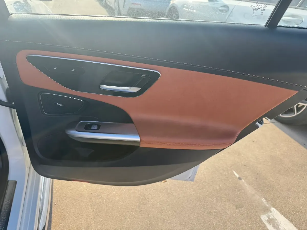 2022 Mercedes-Benz C Class 1.5T 170HP L4 9AT,autocango,china used car exporter,china ev exporter,chinese used car exporter,chinese used ev exporter