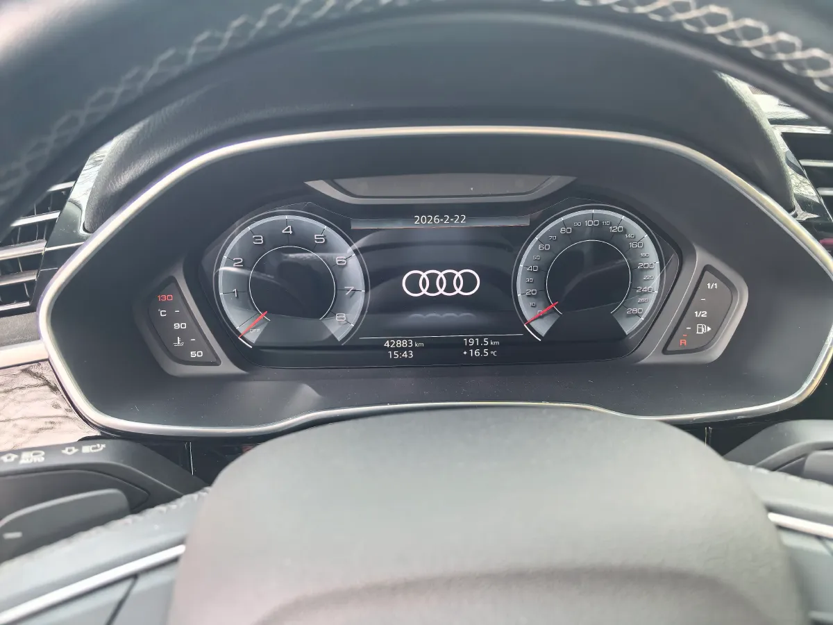 2023 Audi Q3 1.5T 160HP L4 7DCT,autocango,china used car exporter,china ev exporter,chinese used car exporter,chinese used ev exporter