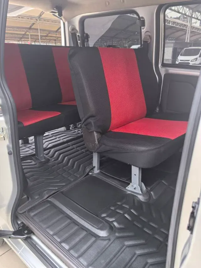 2019 WuLing HongGuang V 1.5L 99HP L4 6MT,autocango,china used car exporter,china ev exporter,chinese used car exporter,chinese used ev exporter