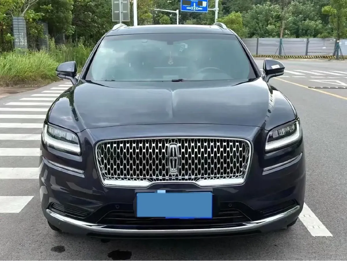 2021 Lincoln Nautilus 2.0T 245HP L4 8AT,autocango,china used car exporter,china ev exporter,chinese used car exporter,chinese used ev exporter