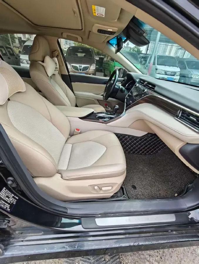 2019 Toyota Camry 2.0L 178HP L4 CVT,autocango,china used car exporter,china ev exporter,chinese used car exporter,chinese used ev exporter