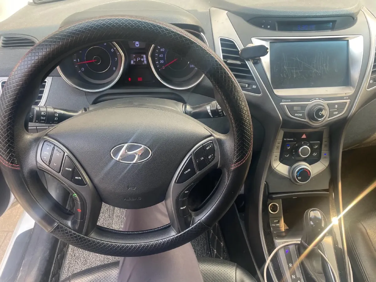 2016 Hyundai Elantra 1.6L 128HP L4 6AT,autocango,china used car exporter,china ev exporter,chinese used car exporter,chinese used ev exporter
