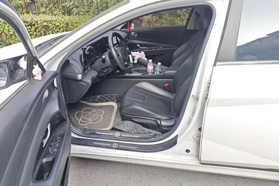 2021 Hyundai Elantra 1.5L 115HP L4 CVT,autocango,china used car exporter,china ev exporter,chinese used car exporter,chinese used ev exporter