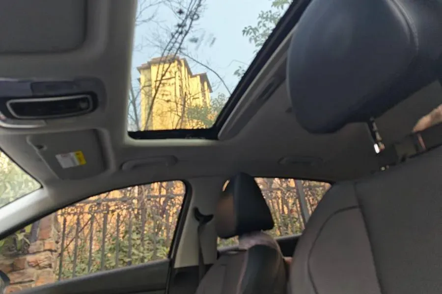 2021 Hyundai Elantra 1.5L 115HP L4 CVT,autocango,china used car exporter,china ev exporter,chinese used car exporter,chinese used ev exporter