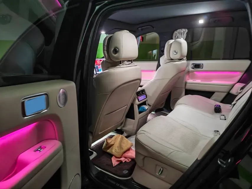 2024 Li L6 Range Extended 154HP L4 REEV 36.8KWH,autocango,china used car exporter,china ev exporter,chinese used car exporter,chinese used ev exporter