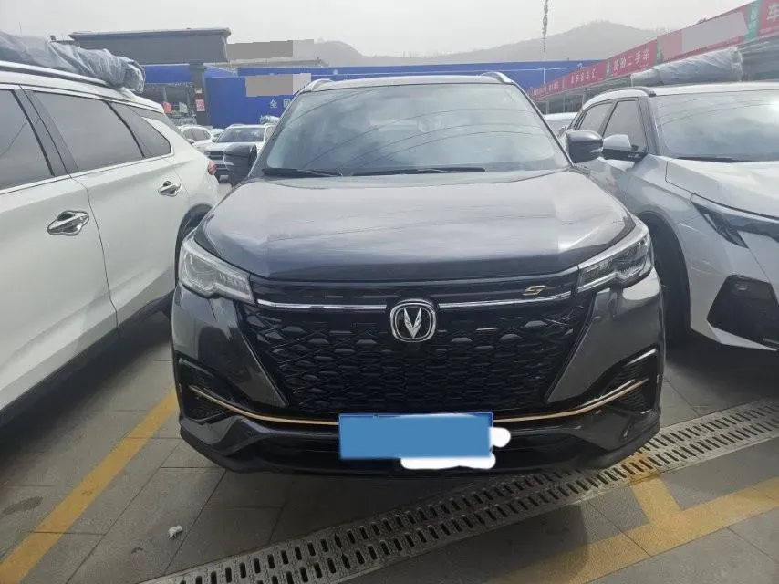 2022 ChangAn CS55 Plus 1.5T 180HP L4 7DCT,autocango,china used car exporter,china ev exporter,chinese used car exporter,chinese used ev exporter