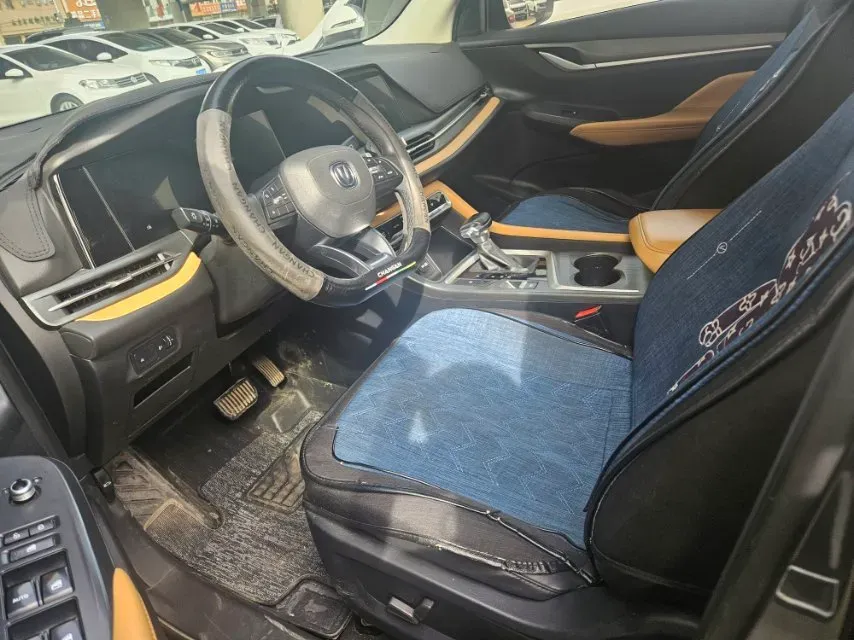 2022 ChangAn CS55 Plus 1.5T 180HP L4 7DCT,autocango,china used car exporter,china ev exporter,chinese used car exporter,chinese used ev exporter