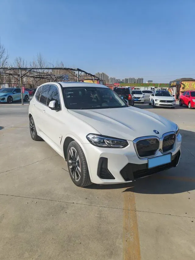 2022 BMW iX3 BEV 80KWH,autocango,china used car exporter,china ev exporter,chinese used car exporter,chinese used ev exporter