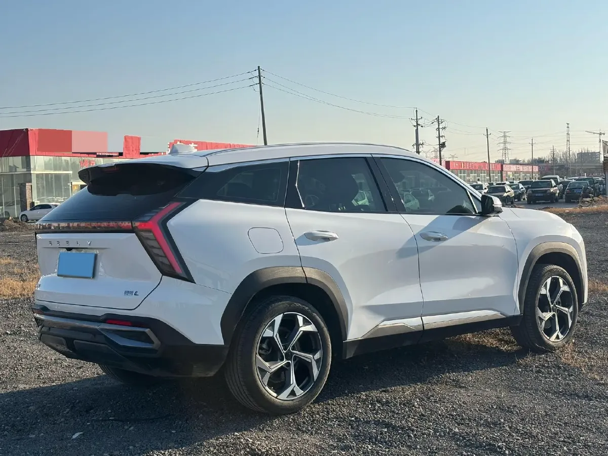 2024 Geely StarRay 1.5T 181HP L4 7DCT,autocango,china used car exporter,china ev exporter,chinese used car exporter,chinese used ev exporter