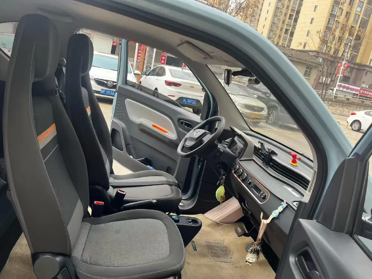 2021 WuLing HongGuang MINI EV BEV 13.9KWH,autocango,china used car exporter,china ev exporter,chinese used car exporter,chinese used ev exporter