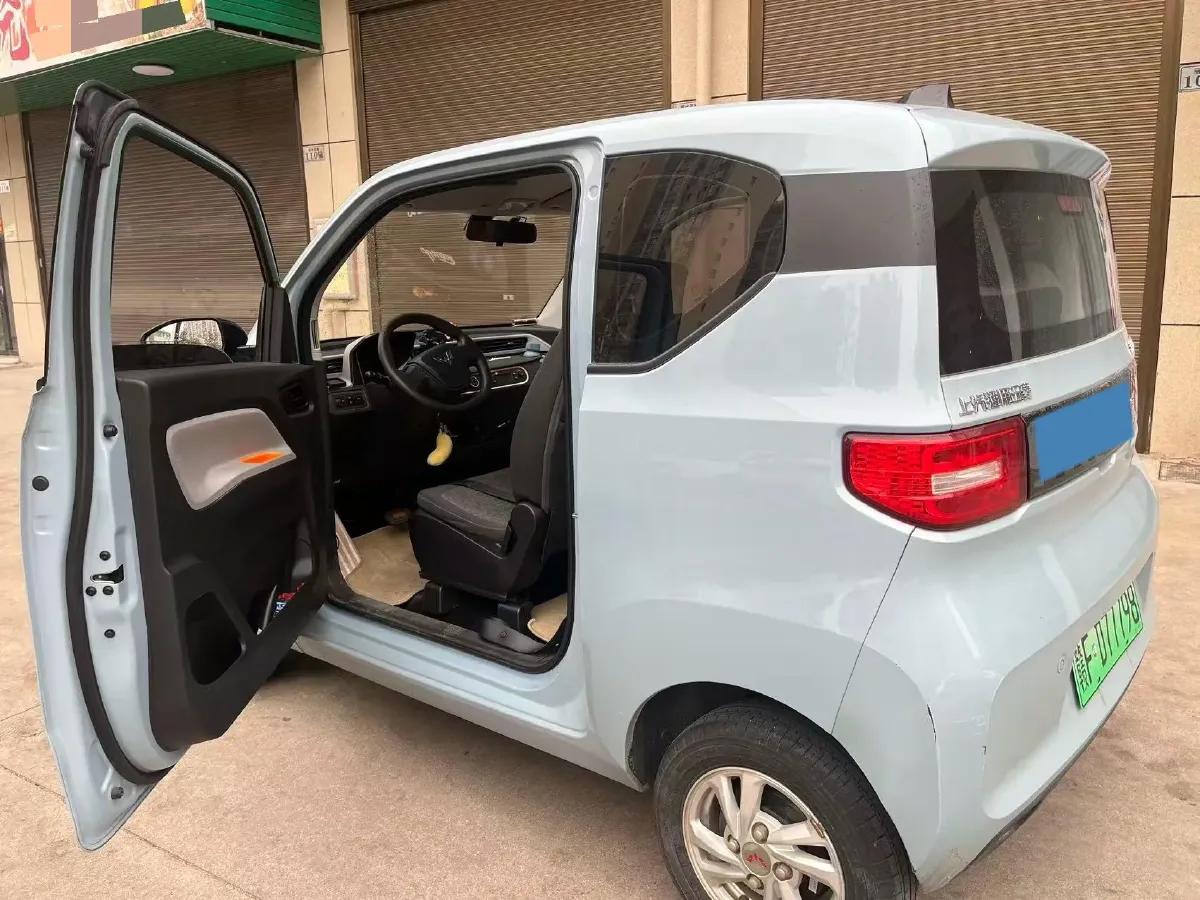 2021 WuLing HongGuang MINI EV BEV 13.9KWH,autocango,china used car exporter,china ev exporter,chinese used car exporter,chinese used ev exporter