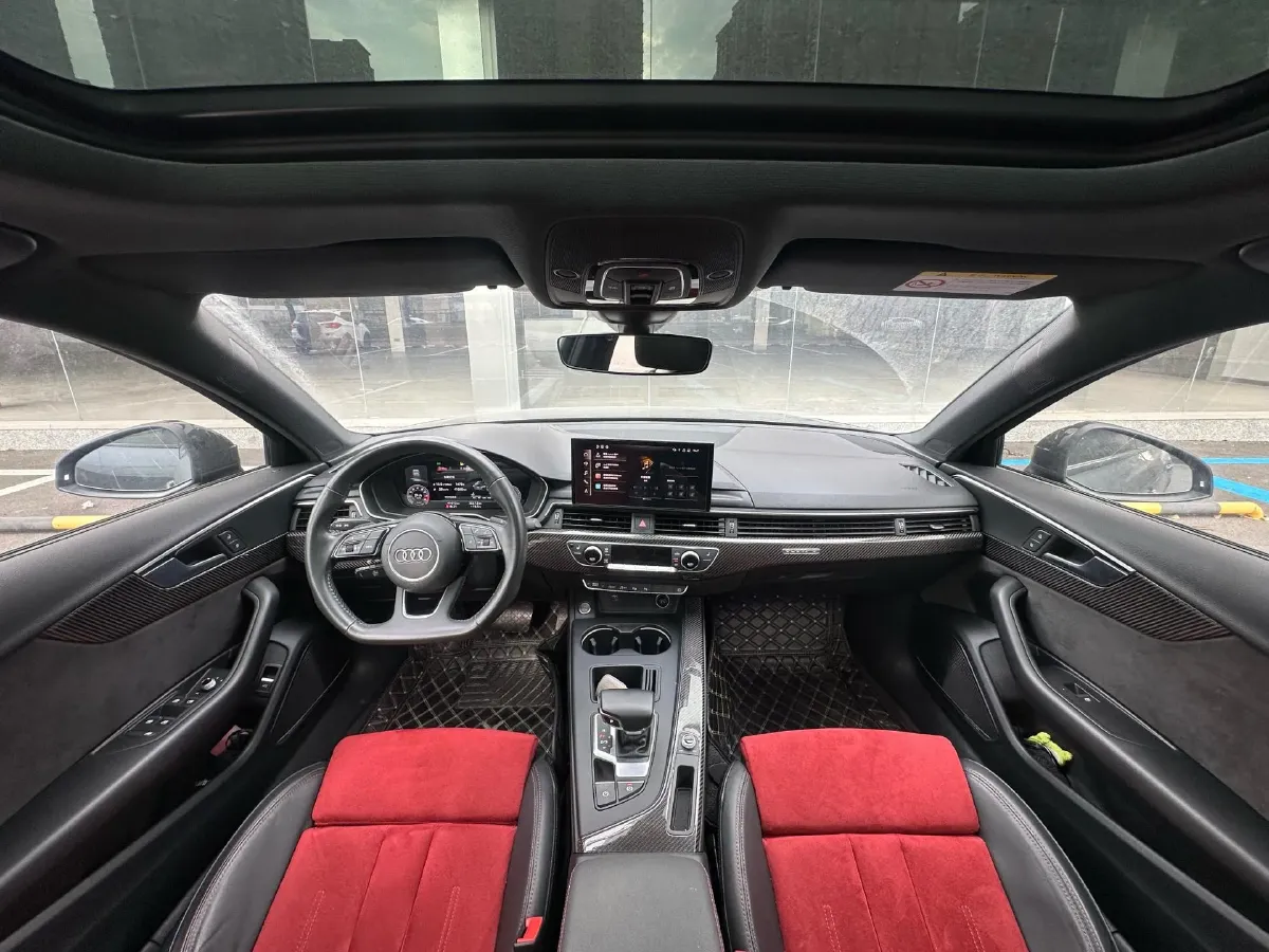 2020 Audi A4L 2.0T 252HP L4 7DCT,autocango,china used car exporter,china ev exporter,chinese used car exporter,chinese used ev exporter