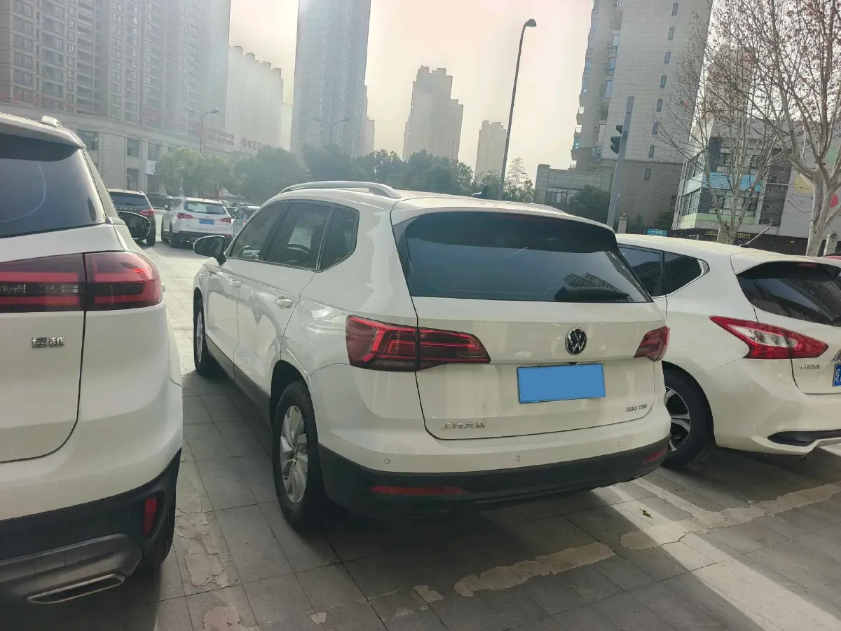 2021 Volkswagen Tharu 1.4T 150HP L4 7DCT,autocango,china used car exporter,china ev exporter,chinese used car exporter,chinese used ev exporter