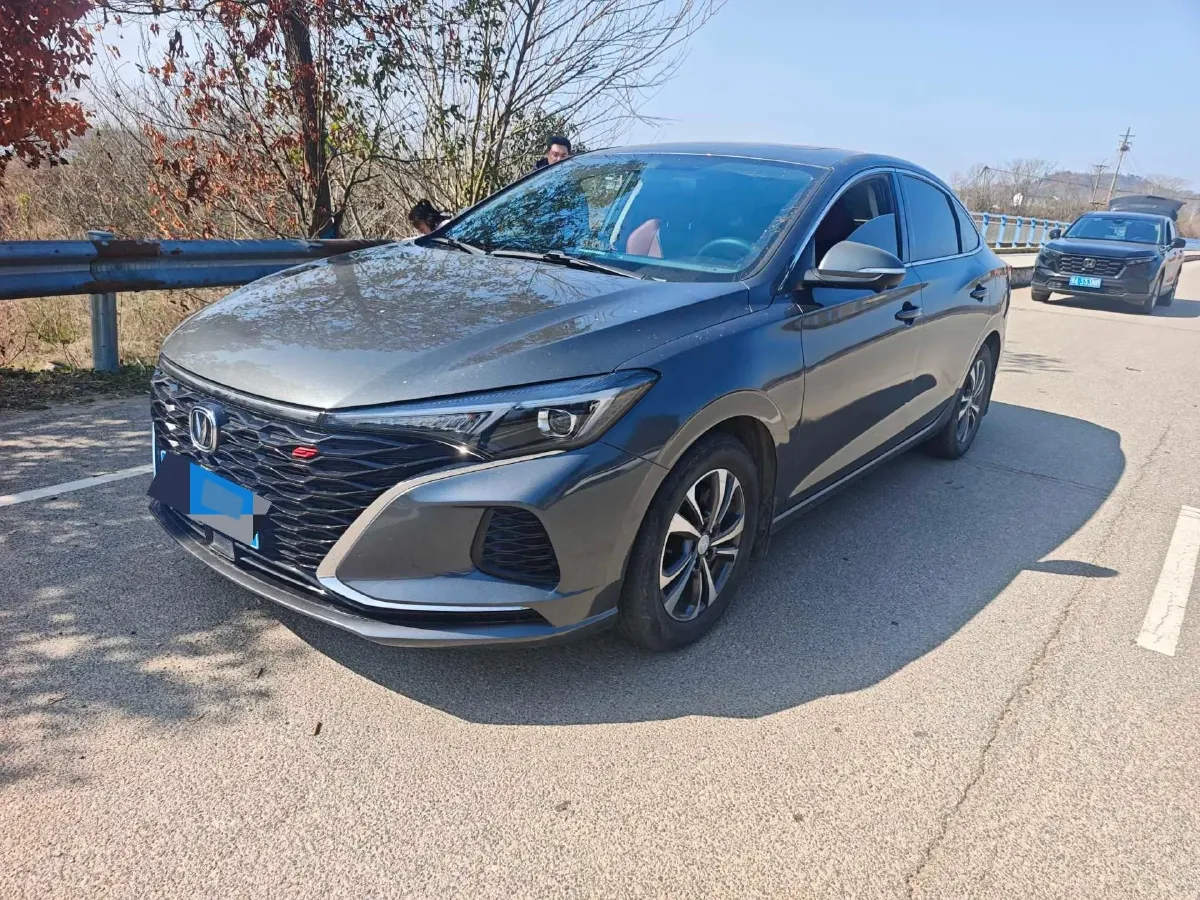 2021 ChangAn Eado 1.4T 160HP L4 7DCT,autocango,china used car exporter,china ev exporter,chinese used car exporter,chinese used ev exporter