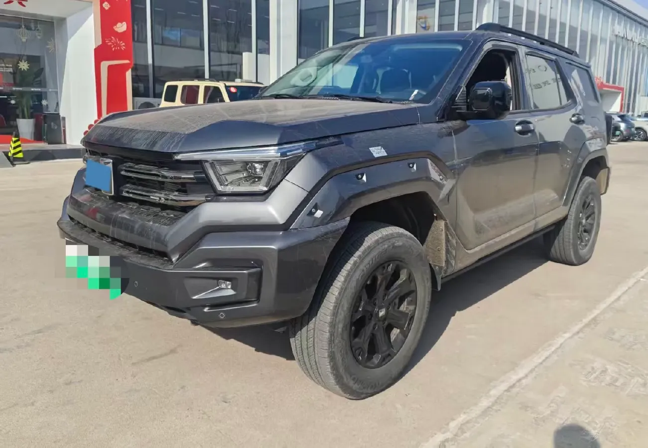 2024 Tank 400 2.0T 252HP L4 9AT PHEV 36.7/37.1KWH,autocango,china used car exporter,china ev exporter,chinese used car exporter,chinese used ev exporter