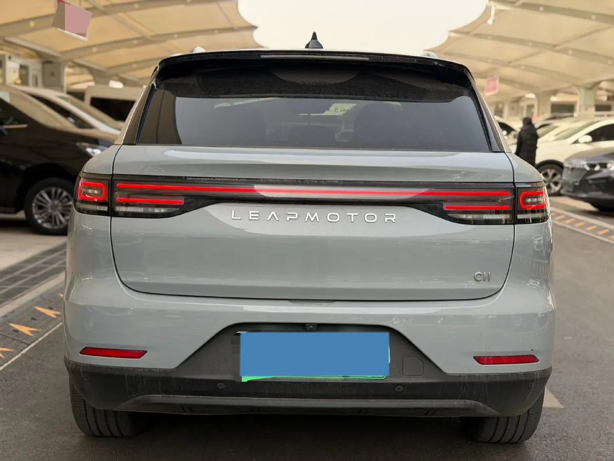 2024 Leapmotor C11 1.5L 95HP L4 REEV 43.74KWH,autocango,china used car exporter,china ev exporter,chinese used car exporter,chinese used ev exporter
