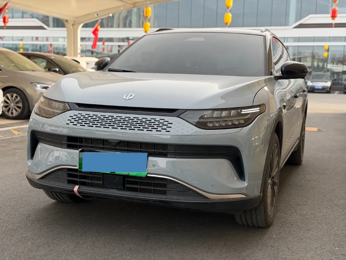 2024 Leapmotor C11 1.5L 95HP L4 REEV 43.74KWH,autocango,china used car exporter,china ev exporter,chinese used car exporter,chinese used ev exporter