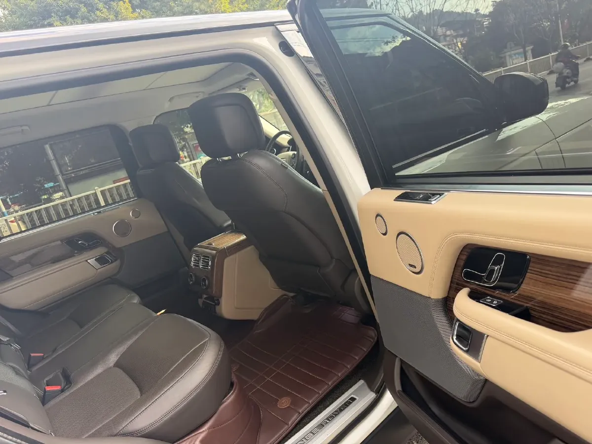 2018 Land Rover Range Rover 3.0T 381HP V6 8AT,autocango,china used car exporter,china ev exporter,chinese used car exporter,chinese used ev exporter