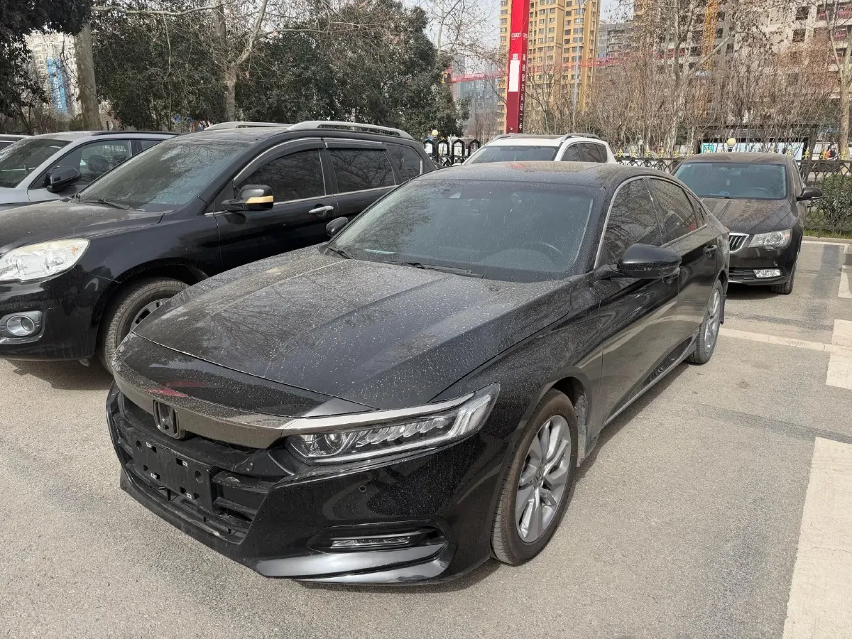 2021 Honda Accord 1.5T 194HP L4 CVT,autocango,china used car exporter,china ev exporter,chinese used car exporter,chinese used ev exporter