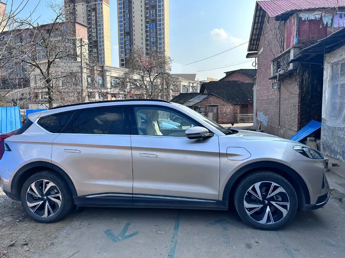 2025 ARCFOX αT6 BEV,autocango,china used car exporter,china ev exporter,chinese used car exporter,chinese used ev exporter