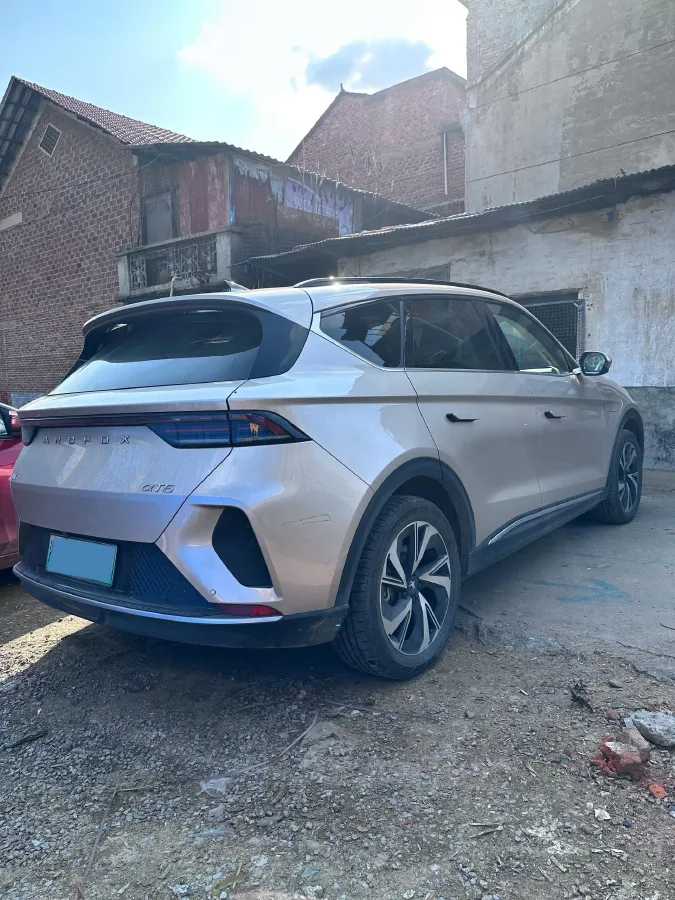 2025 ARCFOX αT6 BEV,autocango,china used car exporter,china ev exporter,chinese used car exporter,chinese used ev exporter