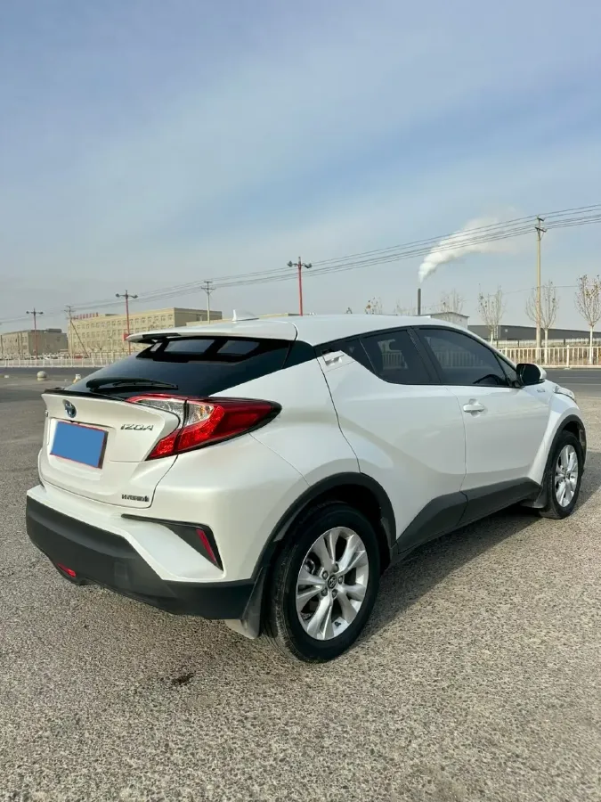 2021 Toyota Izoa 2.0L 146HP L4 E-CVT Hybrid,autocango,china used car exporter,china ev exporter,chinese used car exporter,chinese used ev exporter