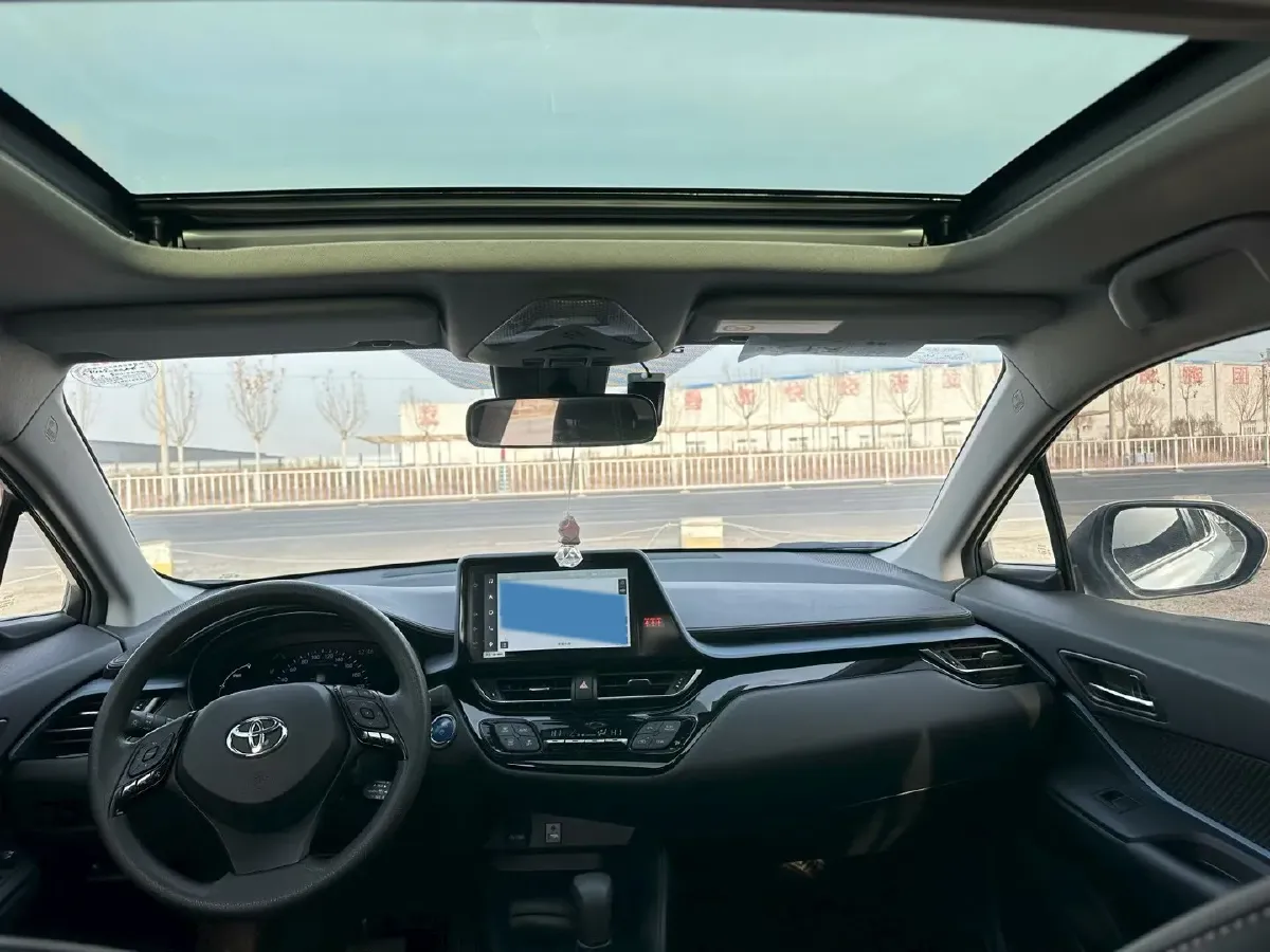 2021 Toyota Izoa 2.0L 146HP L4 E-CVT Hybrid,autocango,china used car exporter,china ev exporter,chinese used car exporter,chinese used ev exporter