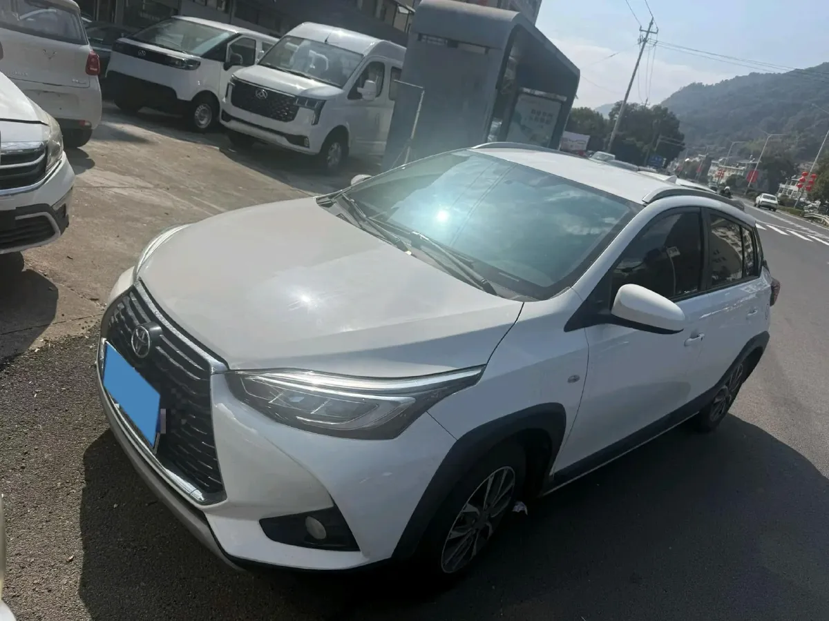 2022 Toyota Yaris L 1.5L 112HP L4 CVT,autocango,china used car exporter,china ev exporter,chinese used car exporter,chinese used ev exporter