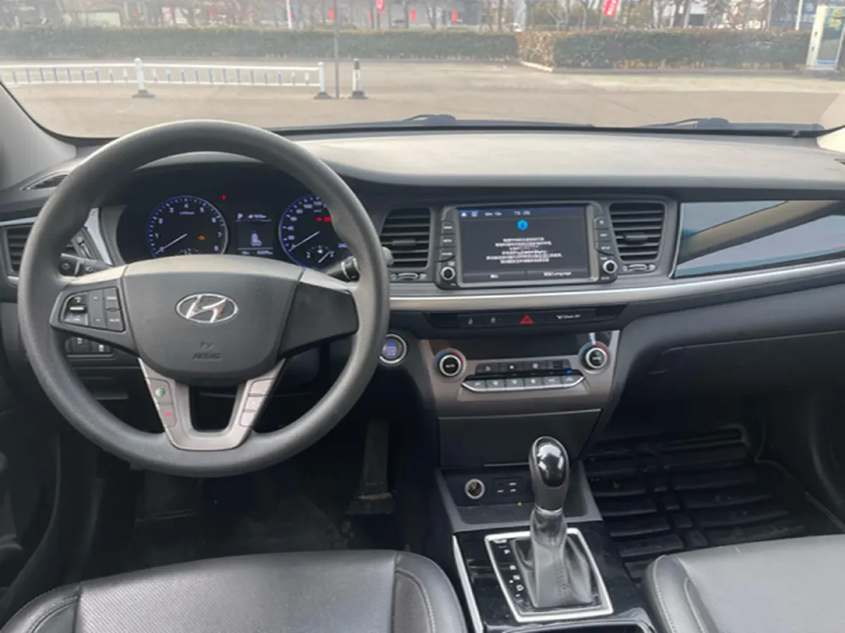 2019 Hyundai Mistra 1.8L 143HP L4 6AT,autocango,china used car exporter,china ev exporter,chinese used car exporter,chinese used ev exporter