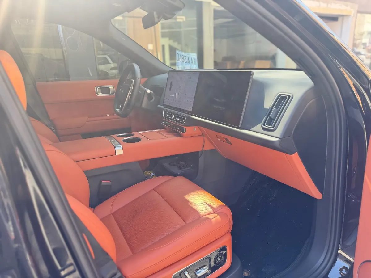 2024 Toyota Granvia 2.5L 189HP L4 E-CVT Hybrid,autocango,china used car exporter,china ev exporter,chinese used car exporter,chinese used ev exporter