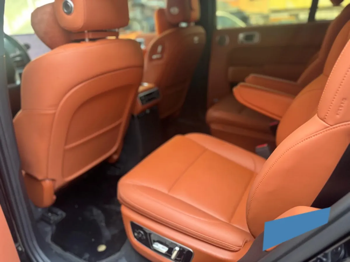 2024 Toyota Granvia 2.5L 189HP L4 E-CVT Hybrid,autocango,china used car exporter,china ev exporter,chinese used car exporter,chinese used ev exporter