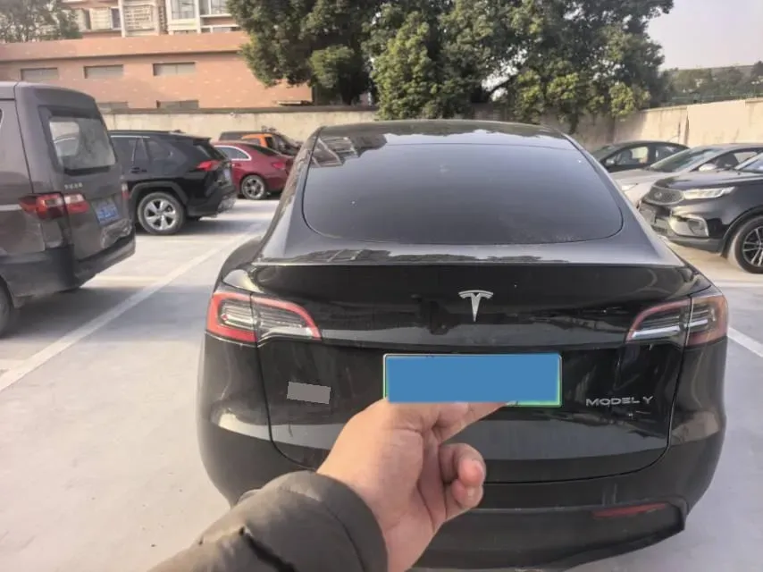 2022 Tesla Model Y BEV 60KWH,autocango,china used car exporter,china ev exporter,chinese used car exporter,chinese used ev exporter