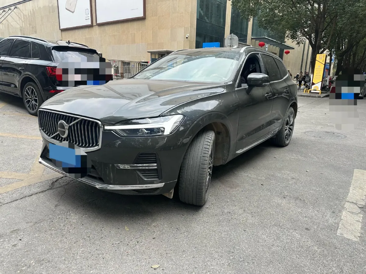 2022 Volvo XC60 2.0T 250HP L4 8AT,autocango,china used car exporter,china ev exporter,chinese used car exporter,chinese used ev exporter