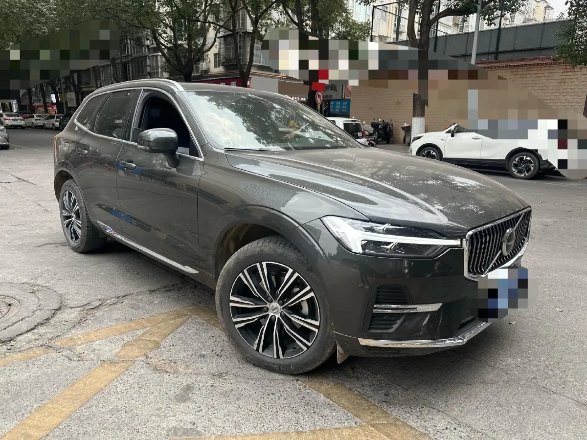2022 Volvo XC60 2.0T 250HP L4 8AT,autocango,china used car exporter,china ev exporter,chinese used car exporter,chinese used ev exporter