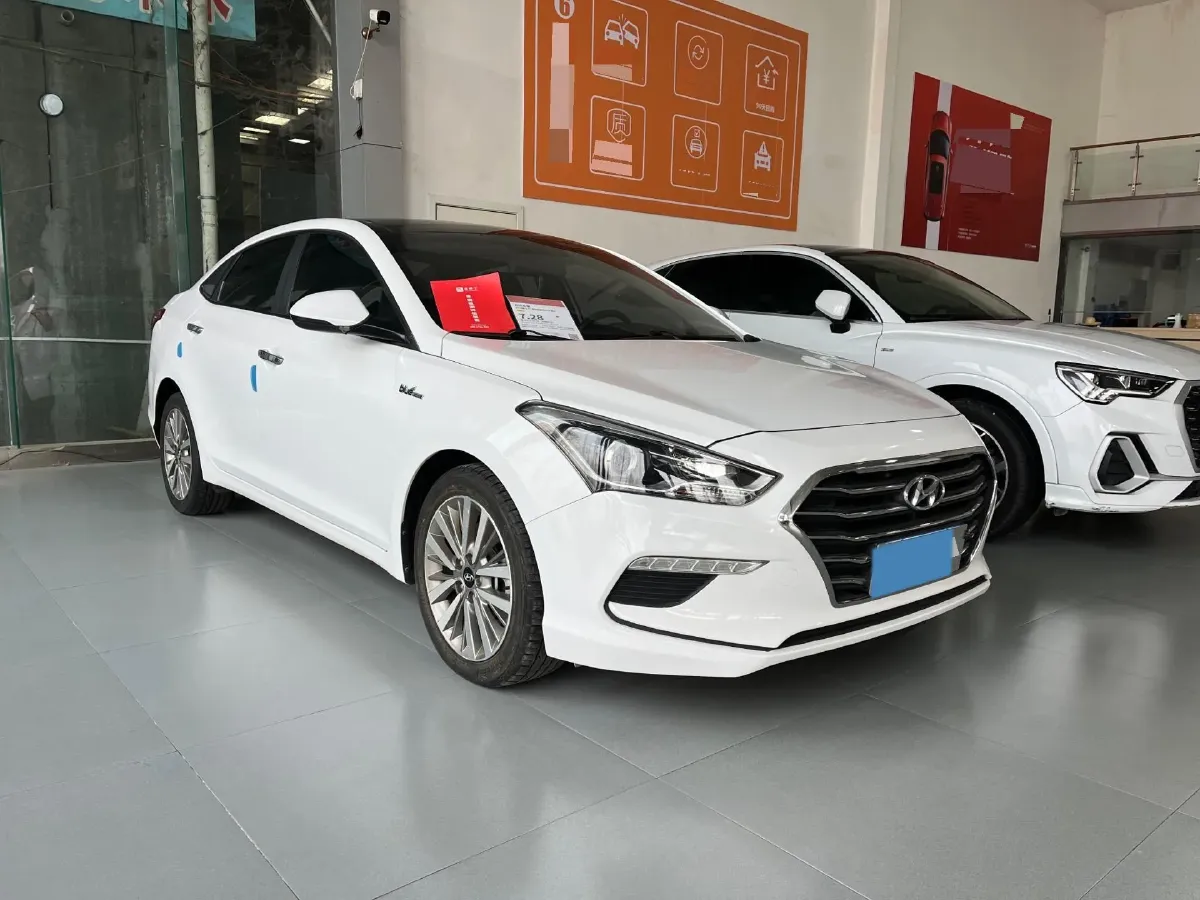 2019 Hyundai Mistra 1.6T 175HP L4 7DCT,autocango,china used car exporter,china ev exporter,chinese used car exporter,chinese used ev exporter