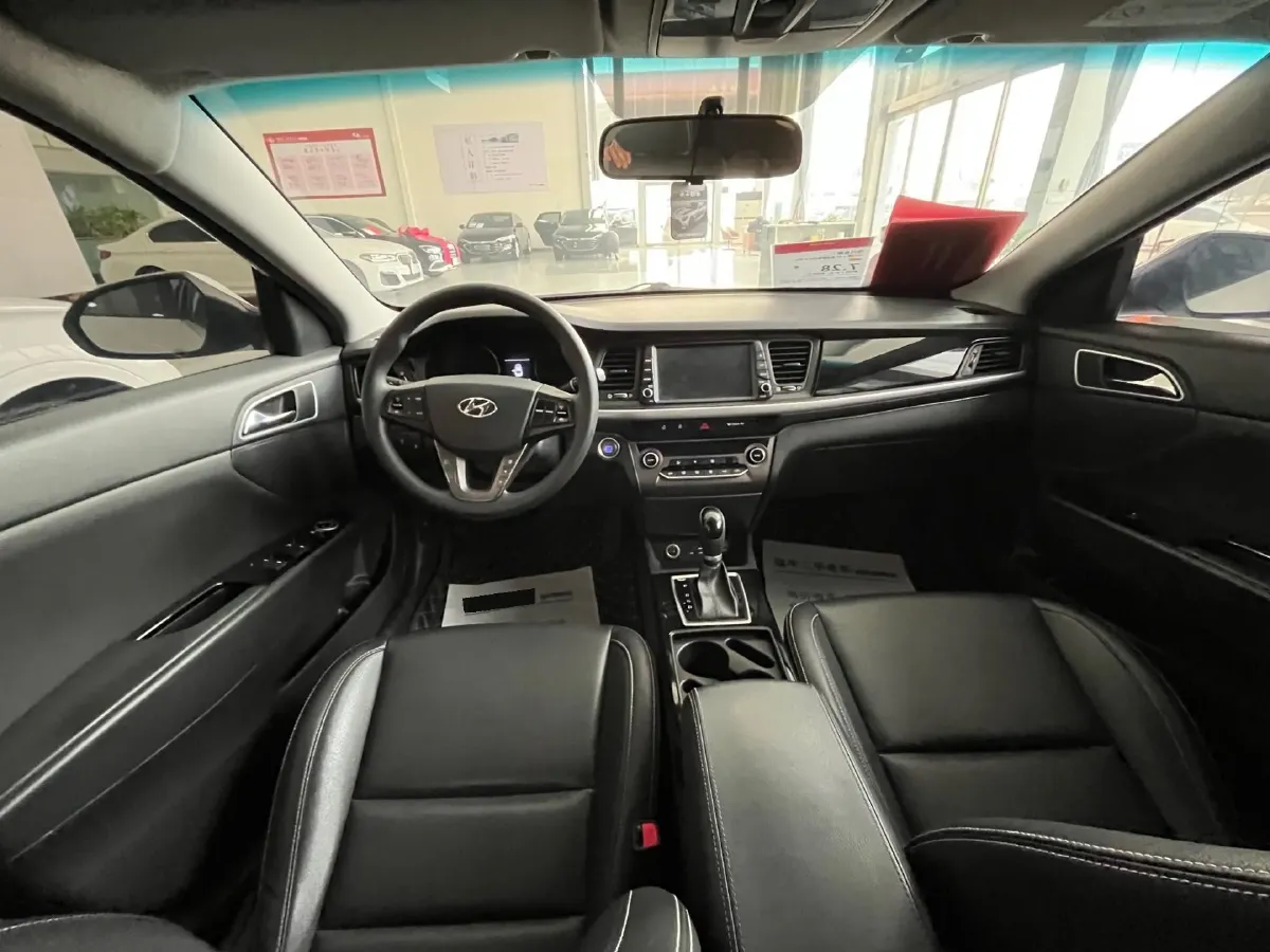 2019 Hyundai Mistra 1.6T 175HP L4 7DCT,autocango,china used car exporter,china ev exporter,chinese used car exporter,chinese used ev exporter