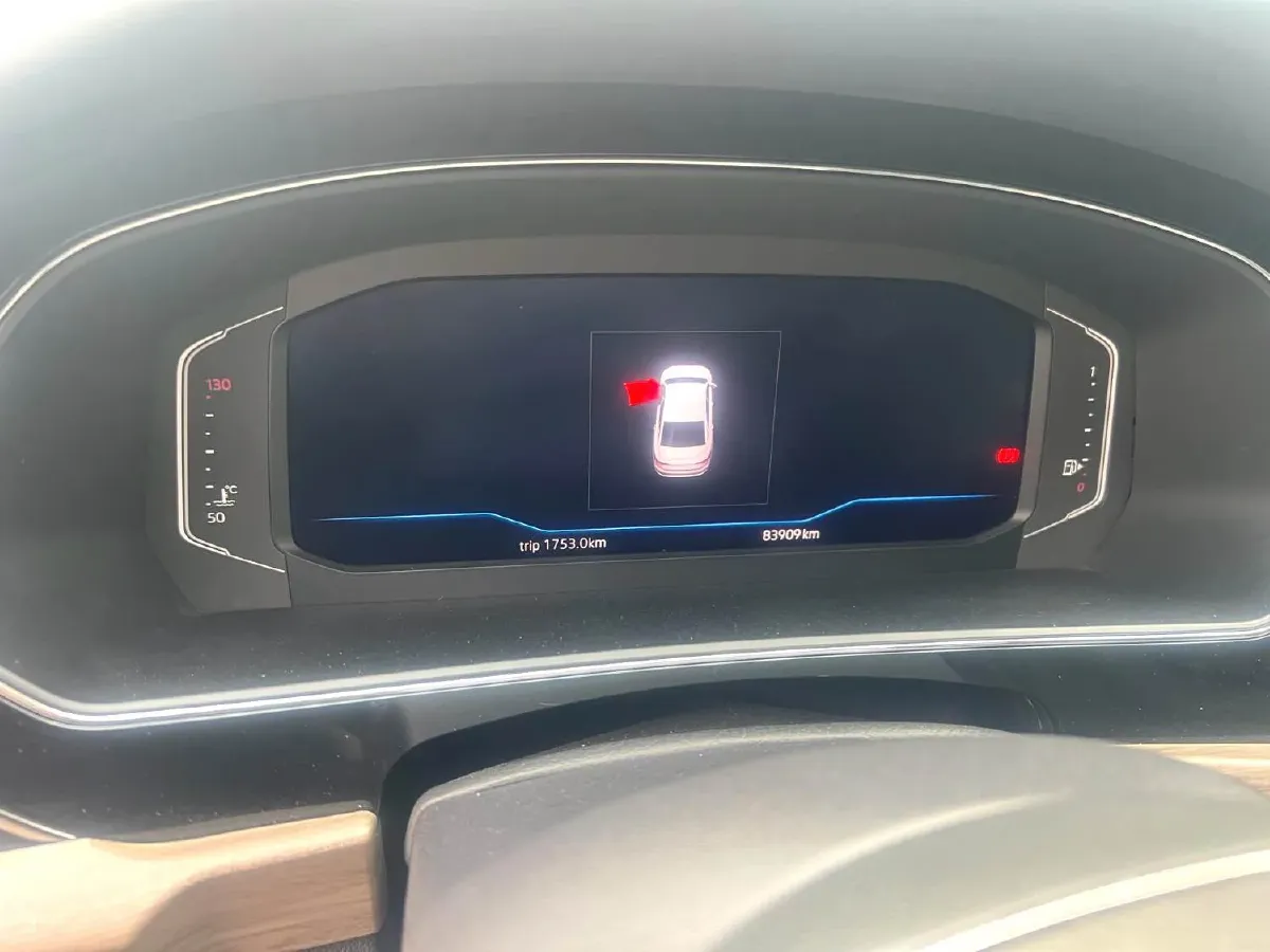 2019 Volvo V40 1.5T 152HP L4 6AT,autocango,china used car exporter,china ev exporter,chinese used car exporter,chinese used ev exporter