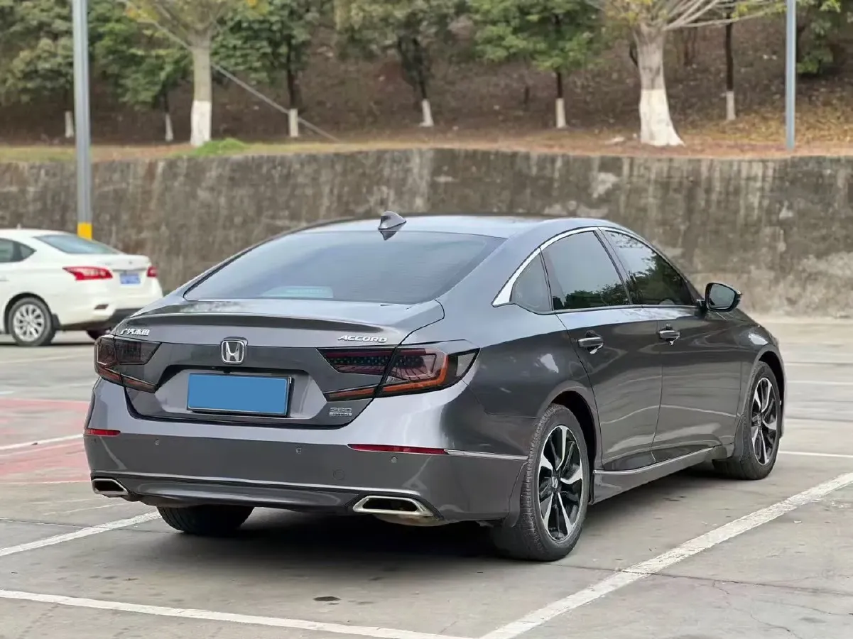 2021 Honda Accord 1.5T 194HP L4 CVT,autocango,china used car exporter,china ev exporter,chinese used car exporter,chinese used ev exporter