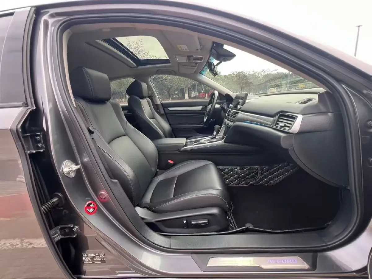 2021 Honda Accord 1.5T 194HP L4 CVT,autocango,china used car exporter,china ev exporter,chinese used car exporter,chinese used ev exporter