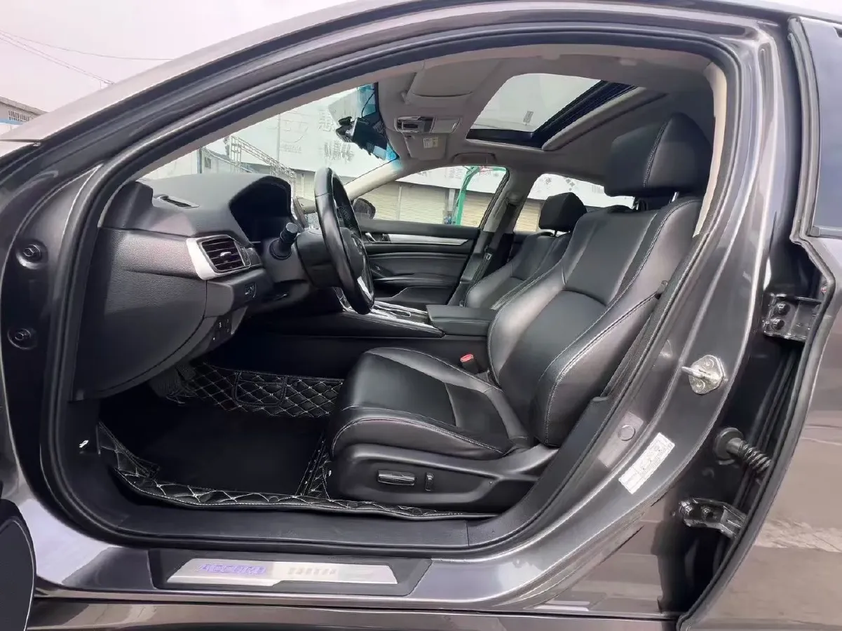 2021 Honda Accord 1.5T 194HP L4 CVT,autocango,china used car exporter,china ev exporter,chinese used car exporter,chinese used ev exporter