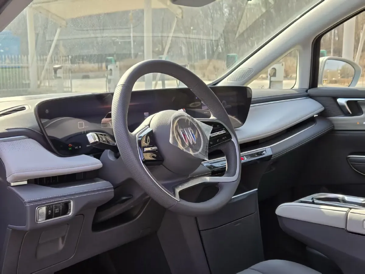 2026 Buick GL8 2.0T 237HP L4 9AT,autocango,china used car exporter,china ev exporter,chinese used car exporter,chinese used ev exporter