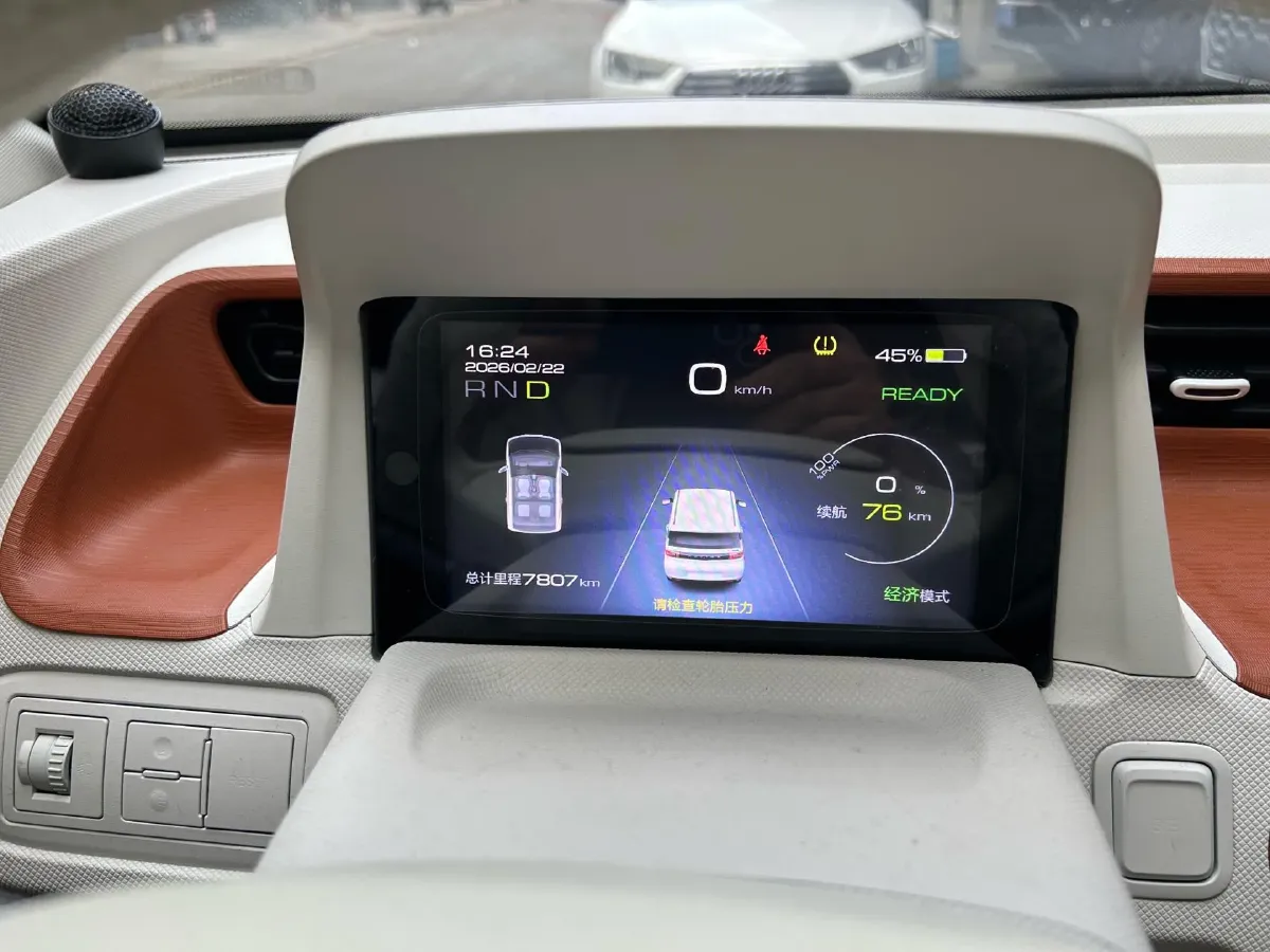 2021 WuLing HongGuang MINI EV BEV 13.9KWH,autocango,china used car exporter,china ev exporter,chinese used car exporter,chinese used ev exporter